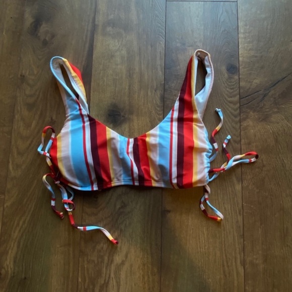 Brand Names Bikini Bundle!! - Picture 2 of 4